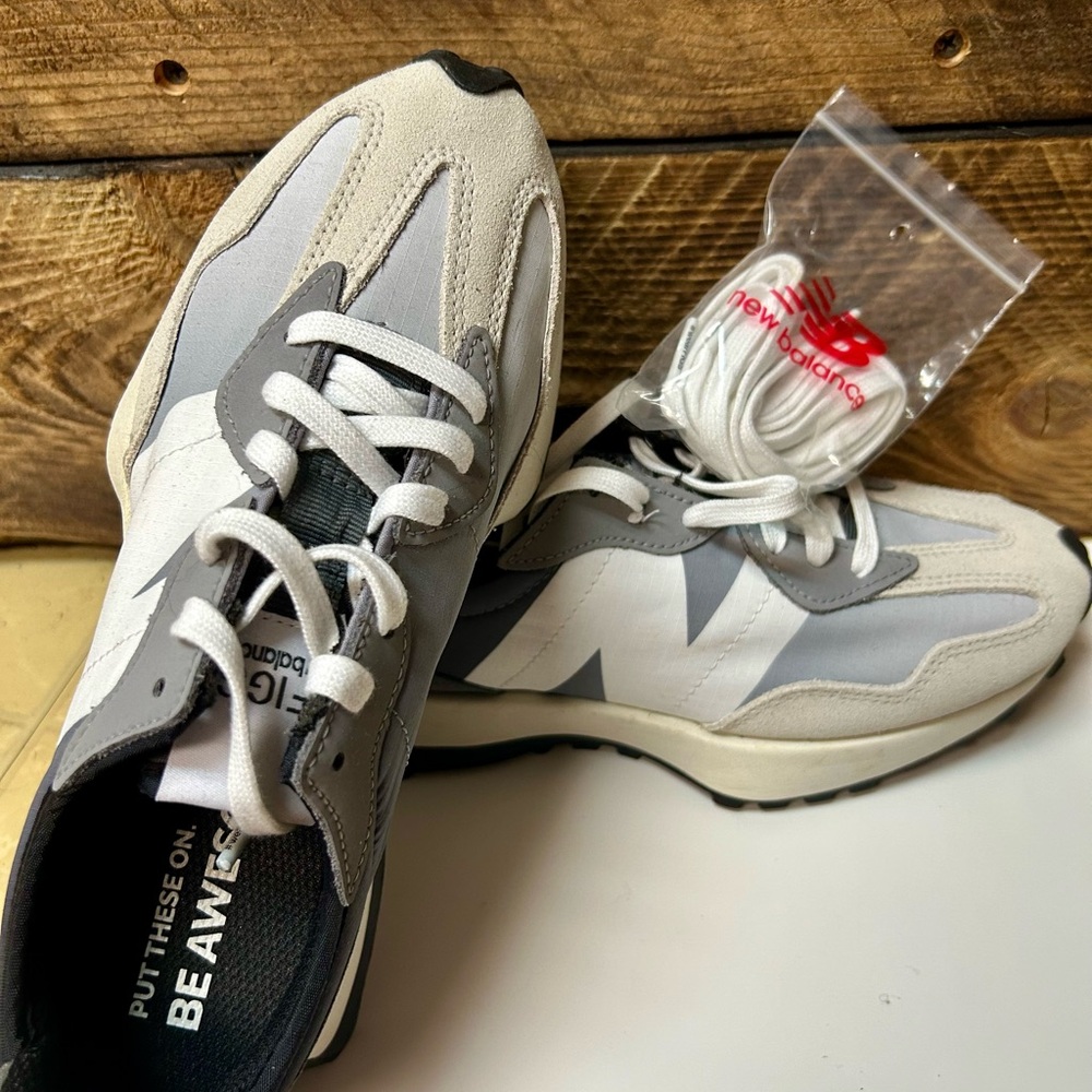 New Balance Cream and Gray Sneakers with Extra Laces